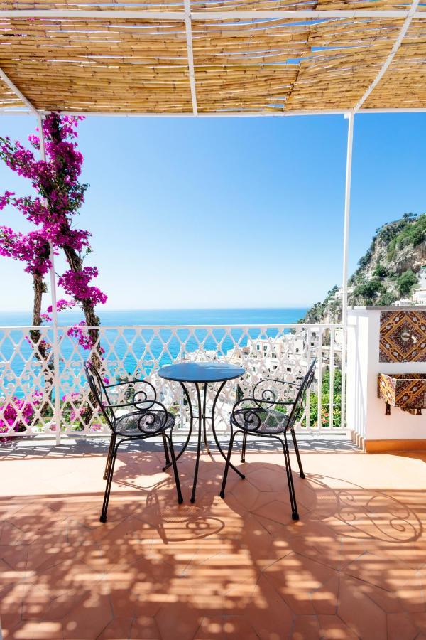 Chambre Triple avec Terrasse