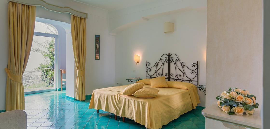 Chambre Triple Supérieure - Vue sur Mer
