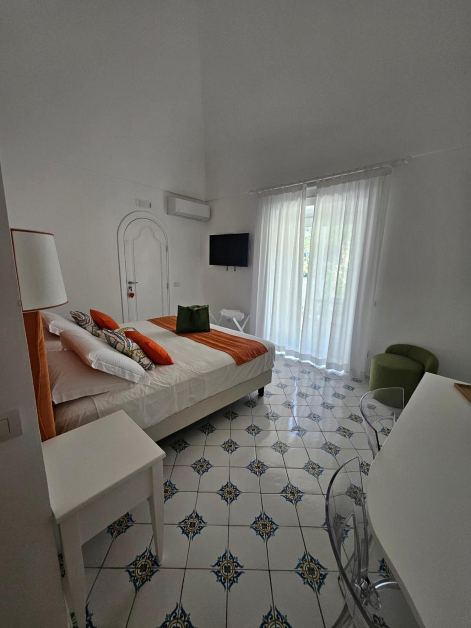Chambre Double ou Lits Jumeaux avec Terrasse