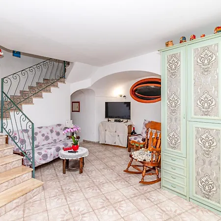 Dream House-3